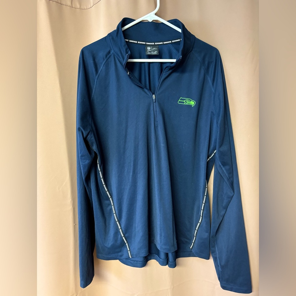 Seattle Seahawks Nike Dri-Fit 1/2 Zip Light Pullover Women’s Size XXL SB Champs!
